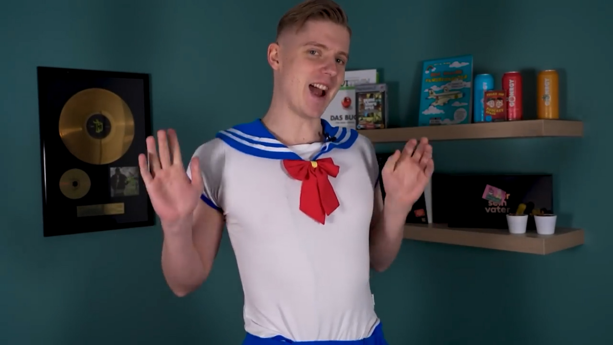 KuchenTV im Sailor Moon Cosplay.